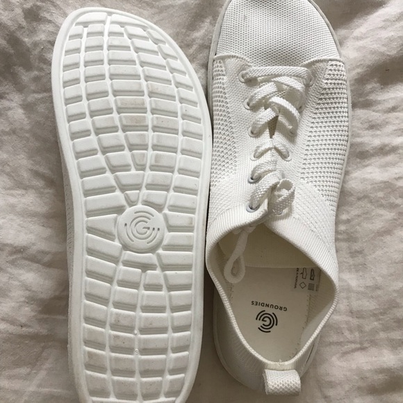 Groundies Barefoot Sneakers- size 43 (womens 11/12) - Picture 2 of 3